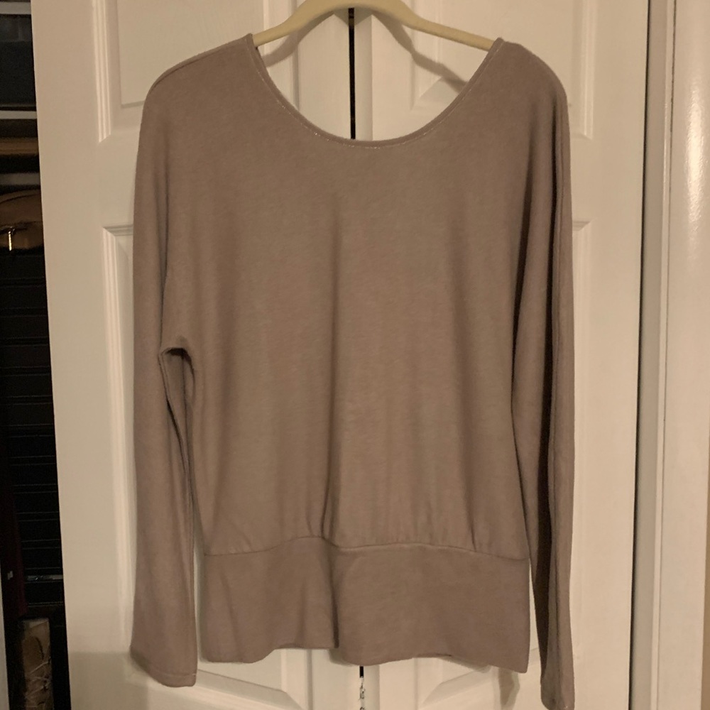 White House Black Market, Women’s V-Neck Knot Back Soft Knit Top/Sweater, Medium
